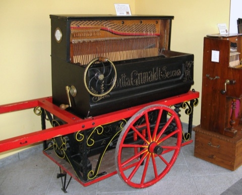 Piano a Cilindro da strada, 1920